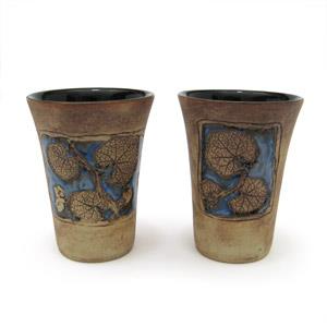 Set of 2 Tumblers or Japanese Beer Mugs - Leaves Design
